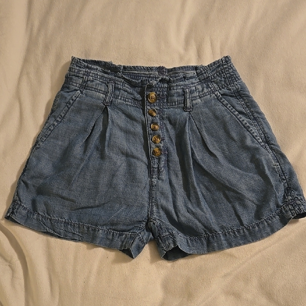 American Eagle Womens Button Fly Shorts